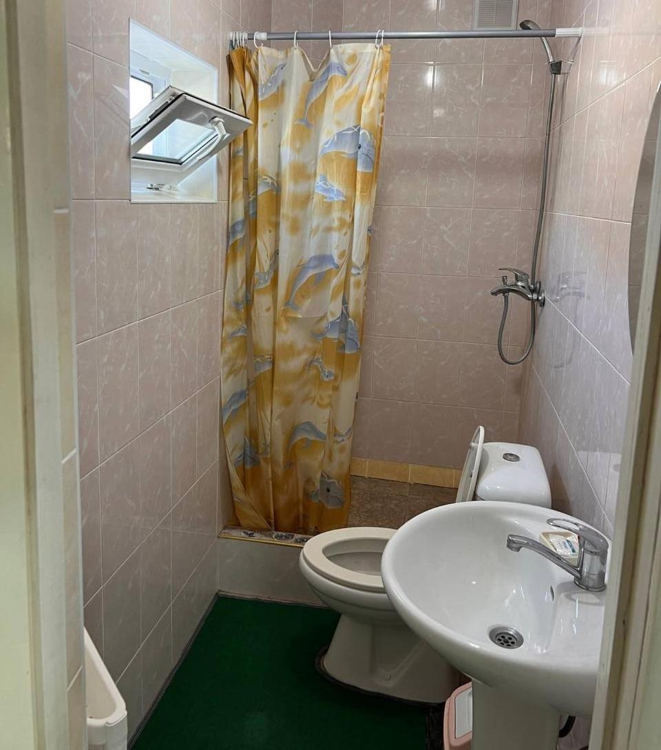 Podsolnukhi Guest House Cholpon-Ata Kültér fotó